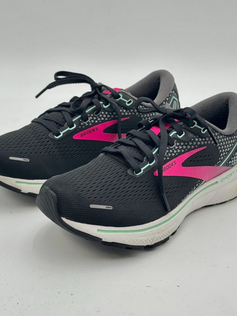 Brooks Ghost 14 Running Shoes Womens 9 Black Pink Athletic Gym Training Sneakers